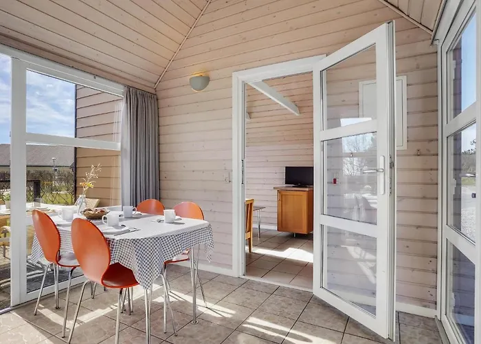 Dom wakacyjny 2 Bedroom Amazing In Hadsund